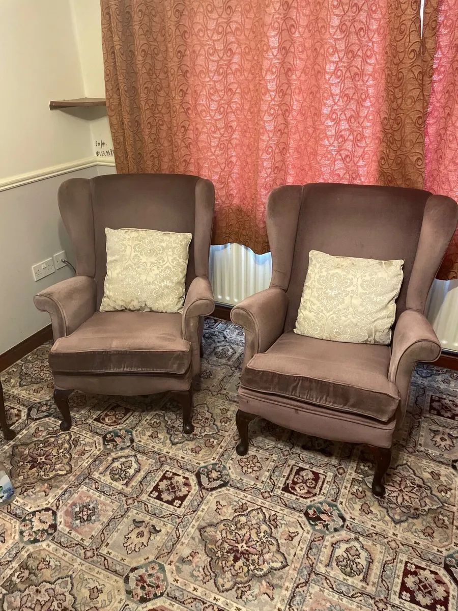 2 Living Room Armchairs - Image 1