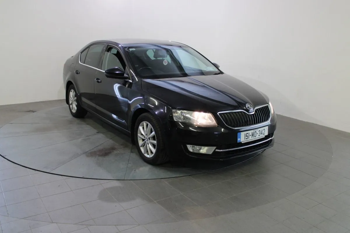 Skoda Octavia 1.6 TDI CR 105BHP Ambition - Image 1