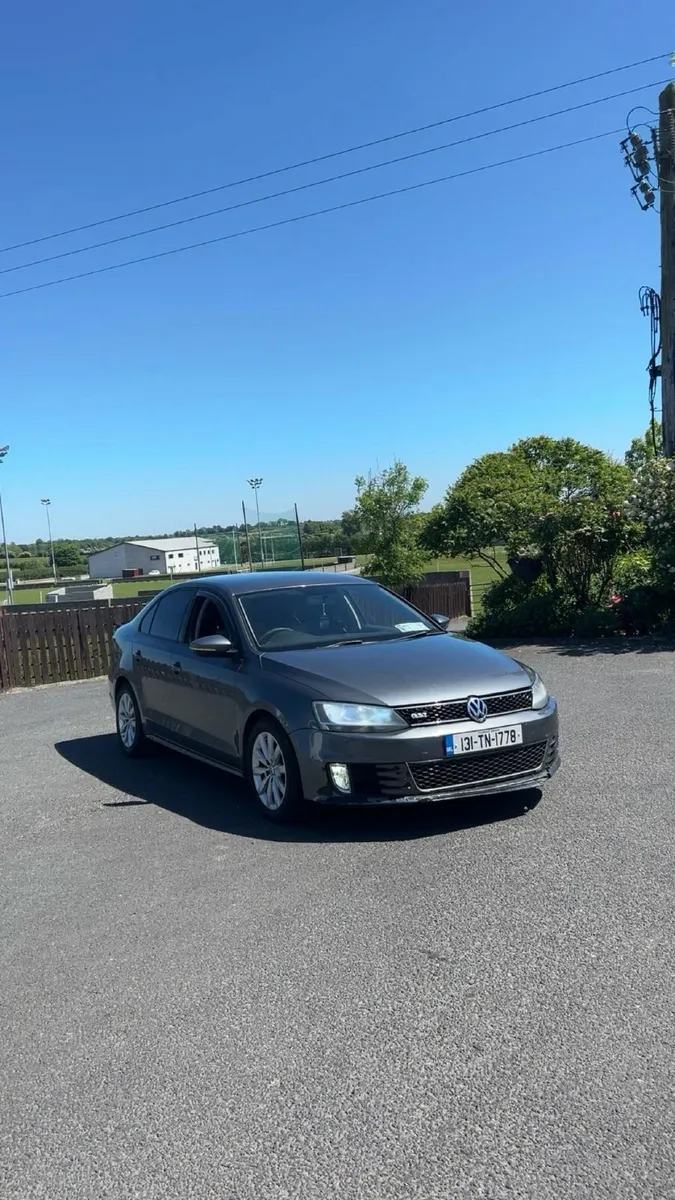 Volkswagen Jetta 2013 - Image 1