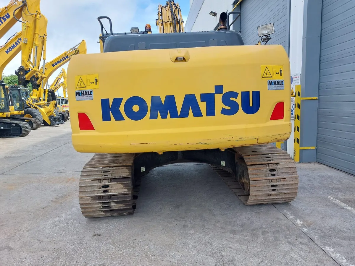 Komatsu PC210LC-10 - Image 3