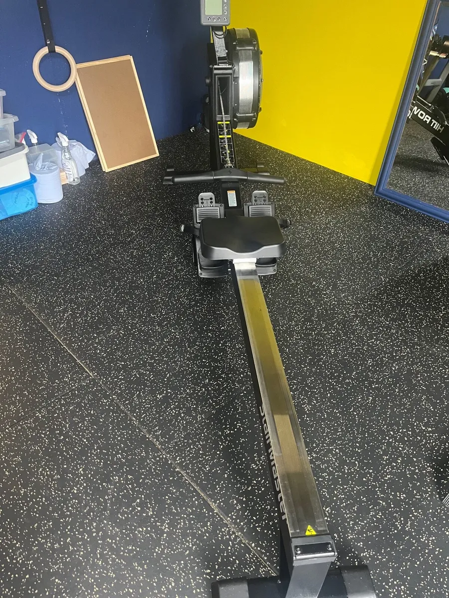 Stairmaster HIIT Rower - Image 1