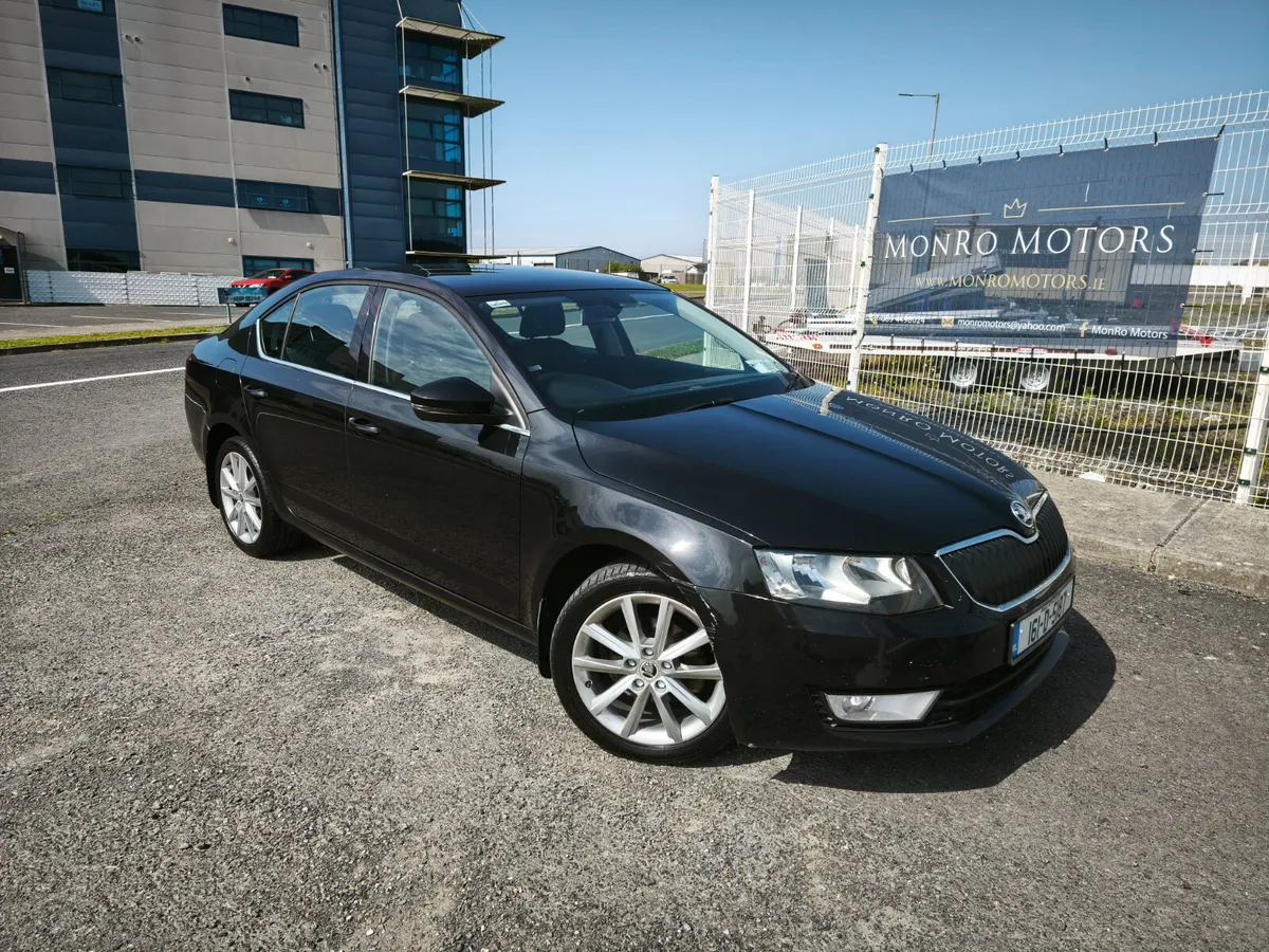 SKODA OCTAVIA STYLE 1.6TDI 110HP - Image 3