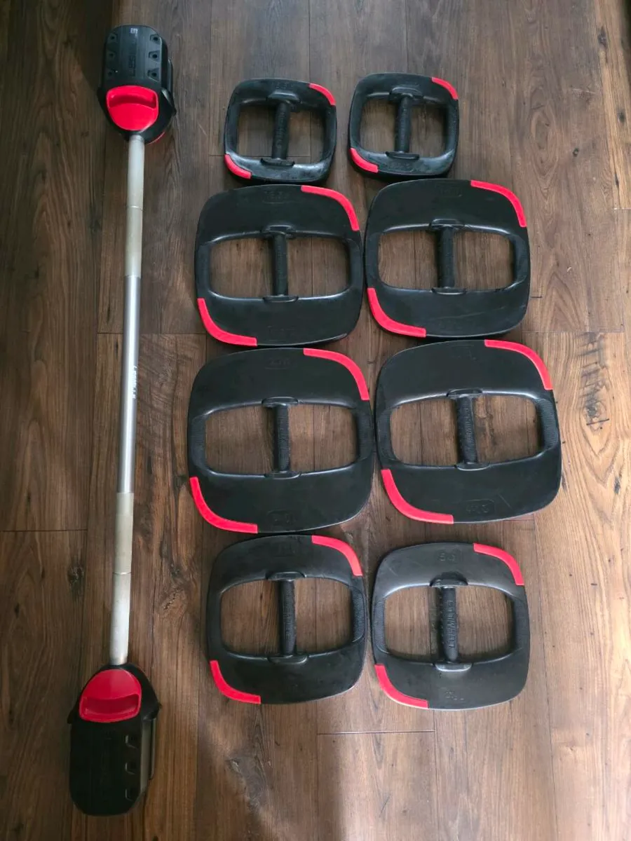 Les Mills Barbell and Weights Set - Image 1