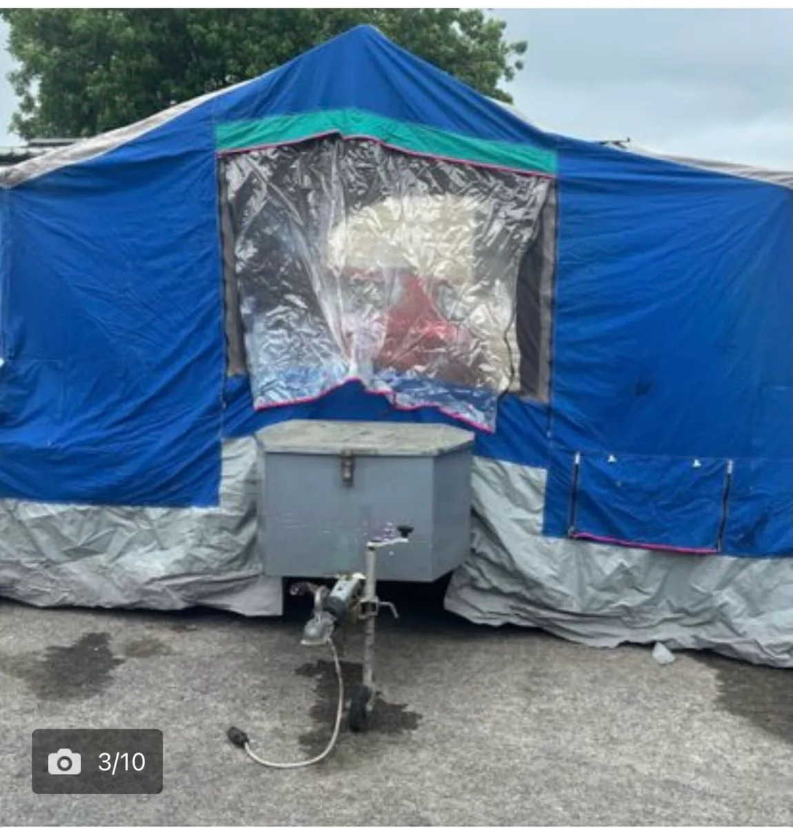 Trailer tent - Image 1