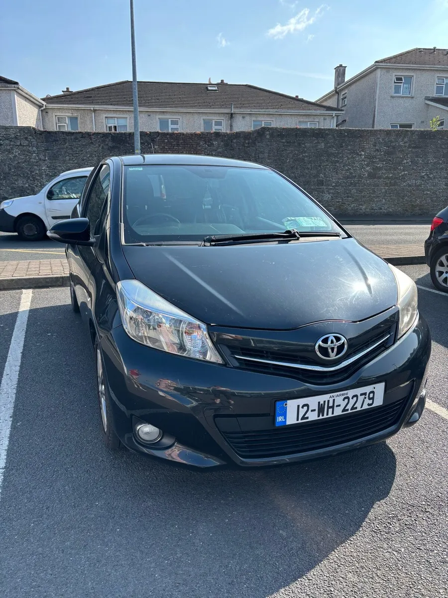 Toyota Yaris Sport - Image 1