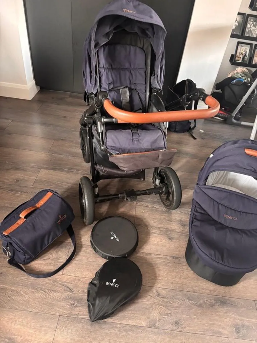 Venicci gusto pram/buggy - Image 3