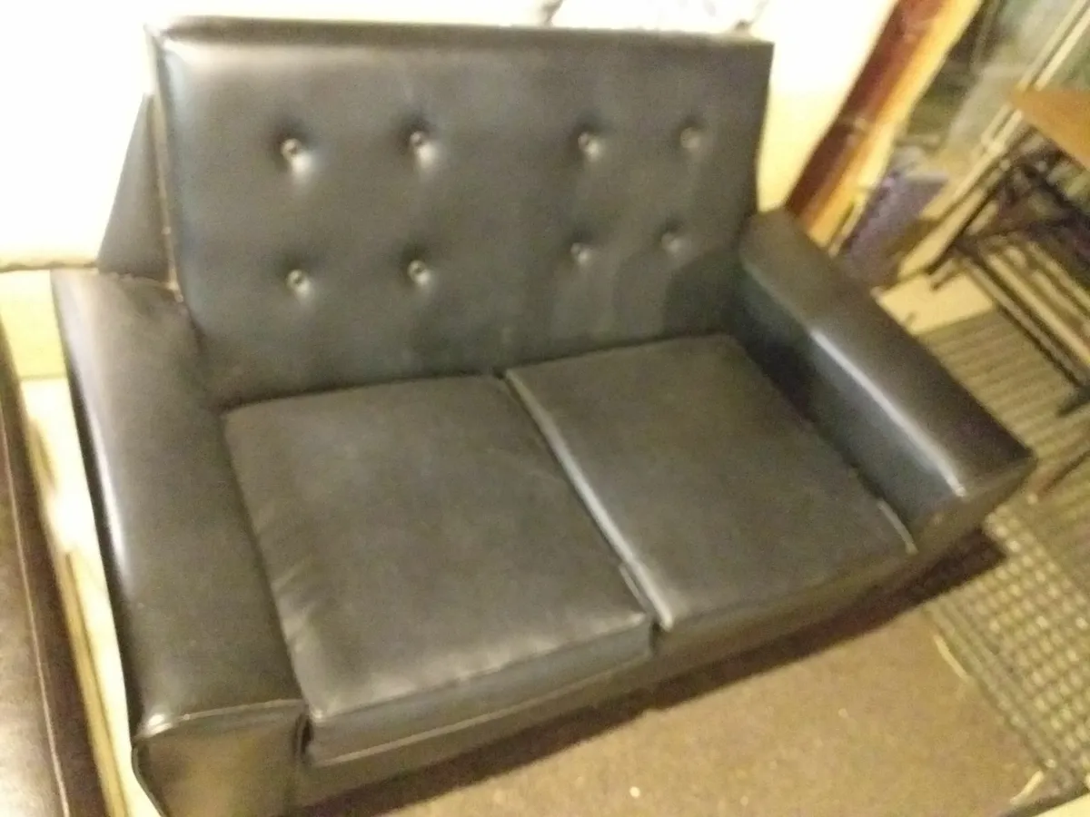 A bargain, any sofa only €150 - Image 2