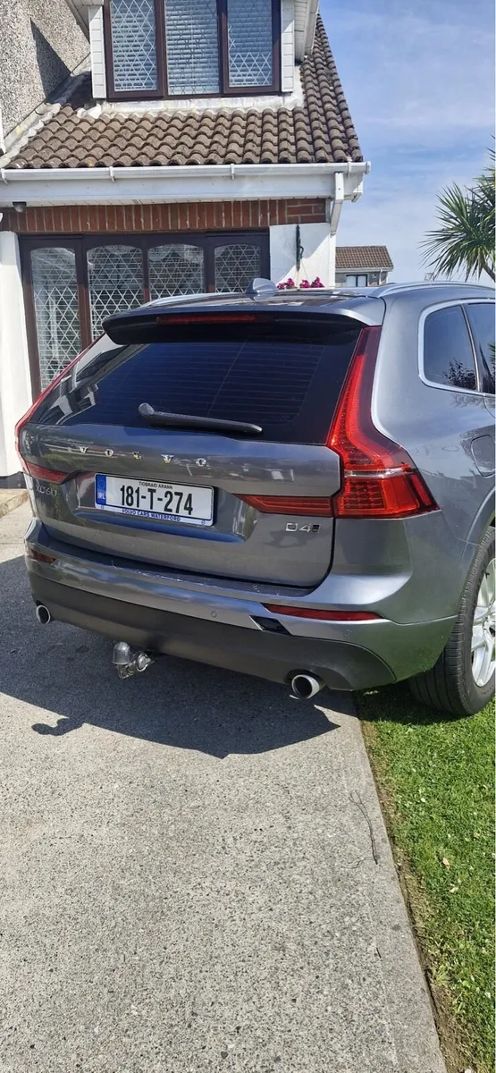 2018 Volvo XC60 - Image 3