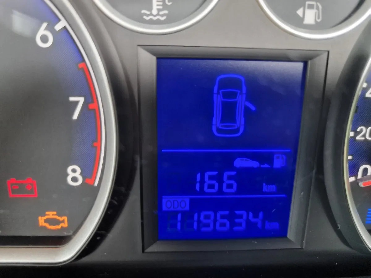 Hyundai i30 2008 - Image 2