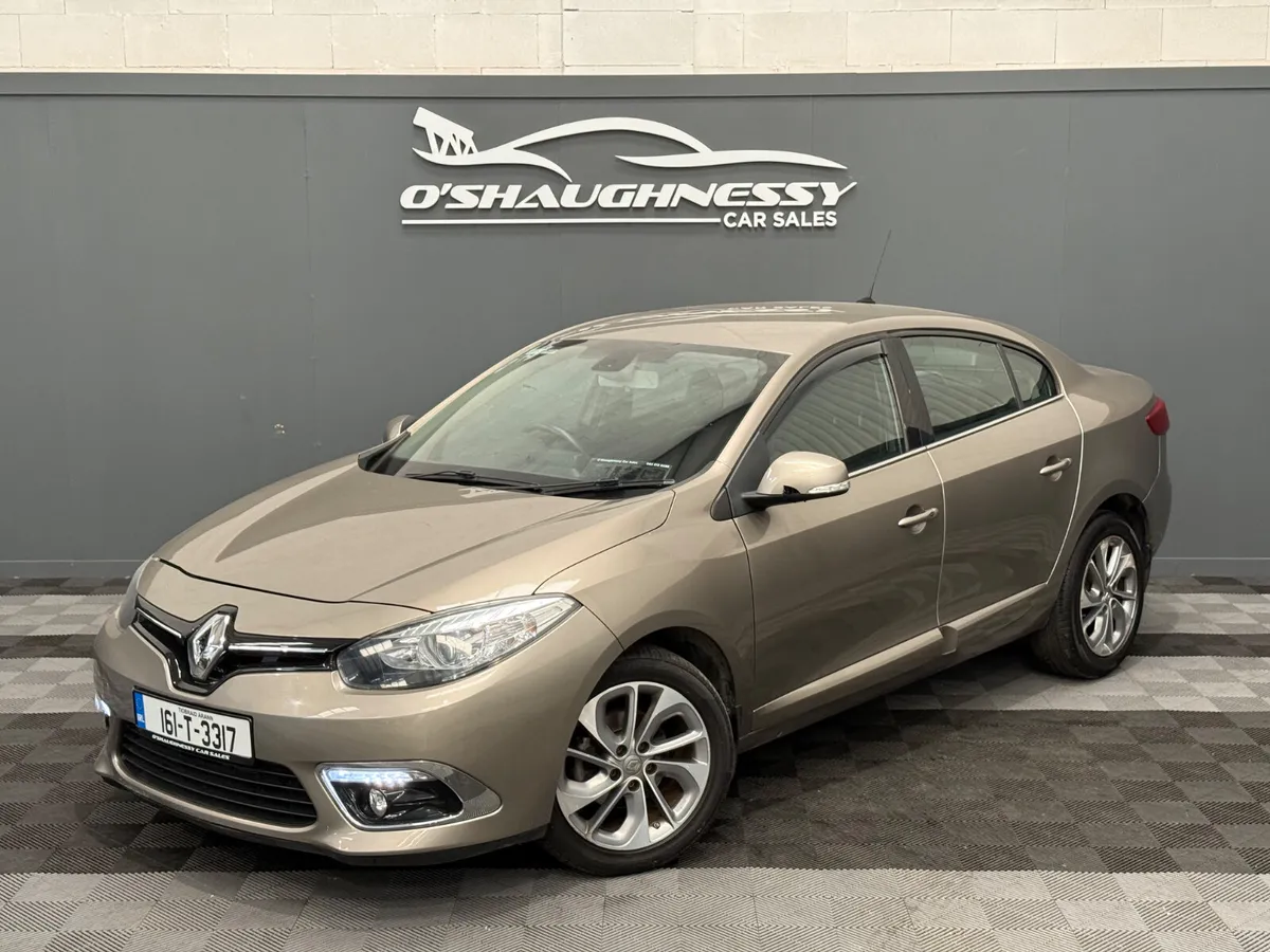 Renault Fluence 2016 NEW NCT R-LINK LOW MILEAGE - Image 4