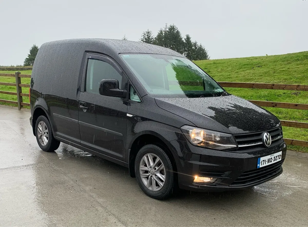 Volkswagen Caddy 2.0L TDI Highline 2017 - Image 1