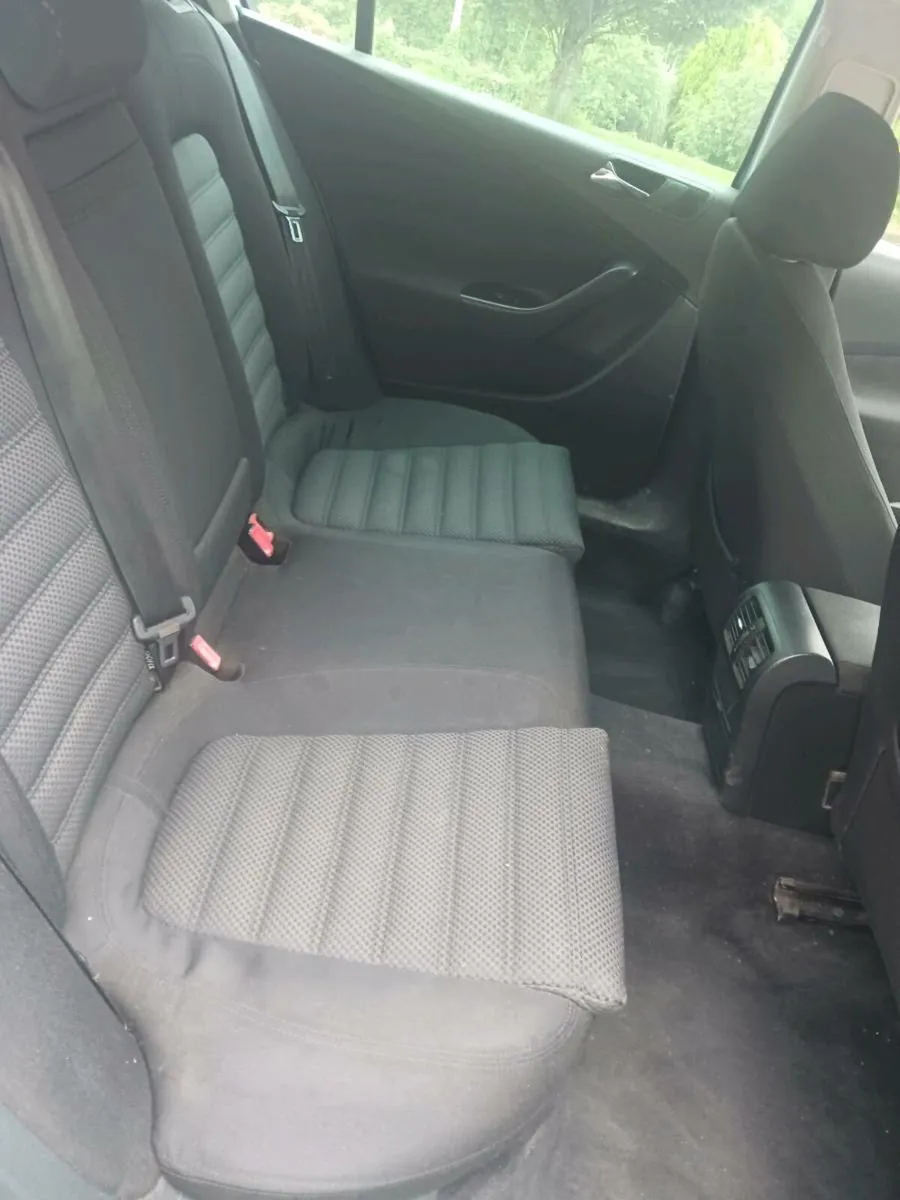 Volkswagen passat - Image 4