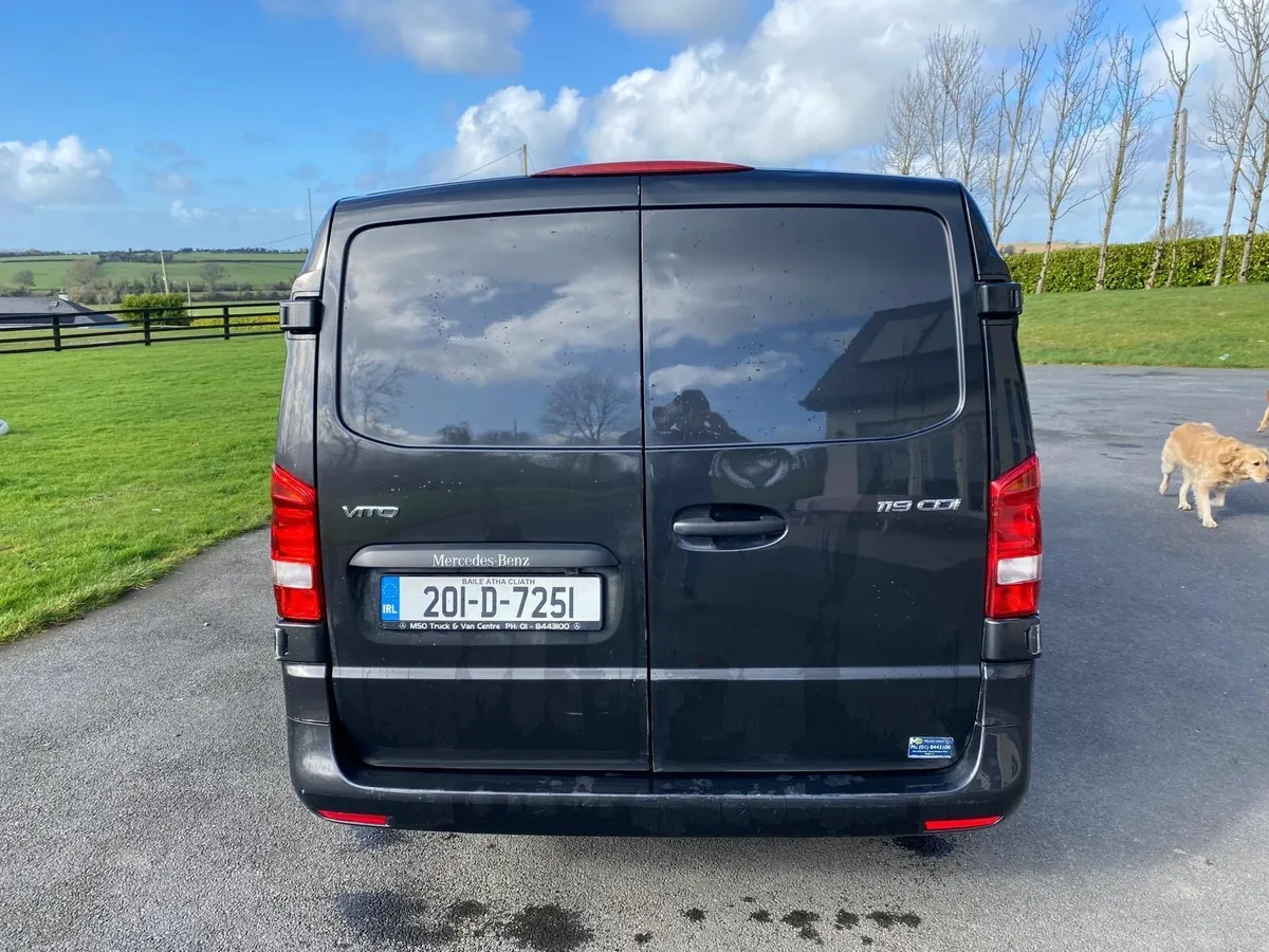 2020 Mercedes-Benz Vito 119 CDI Crew Cab - Image 4