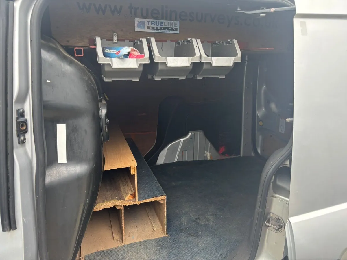 Ford Transit Connect 2015 - Image 3