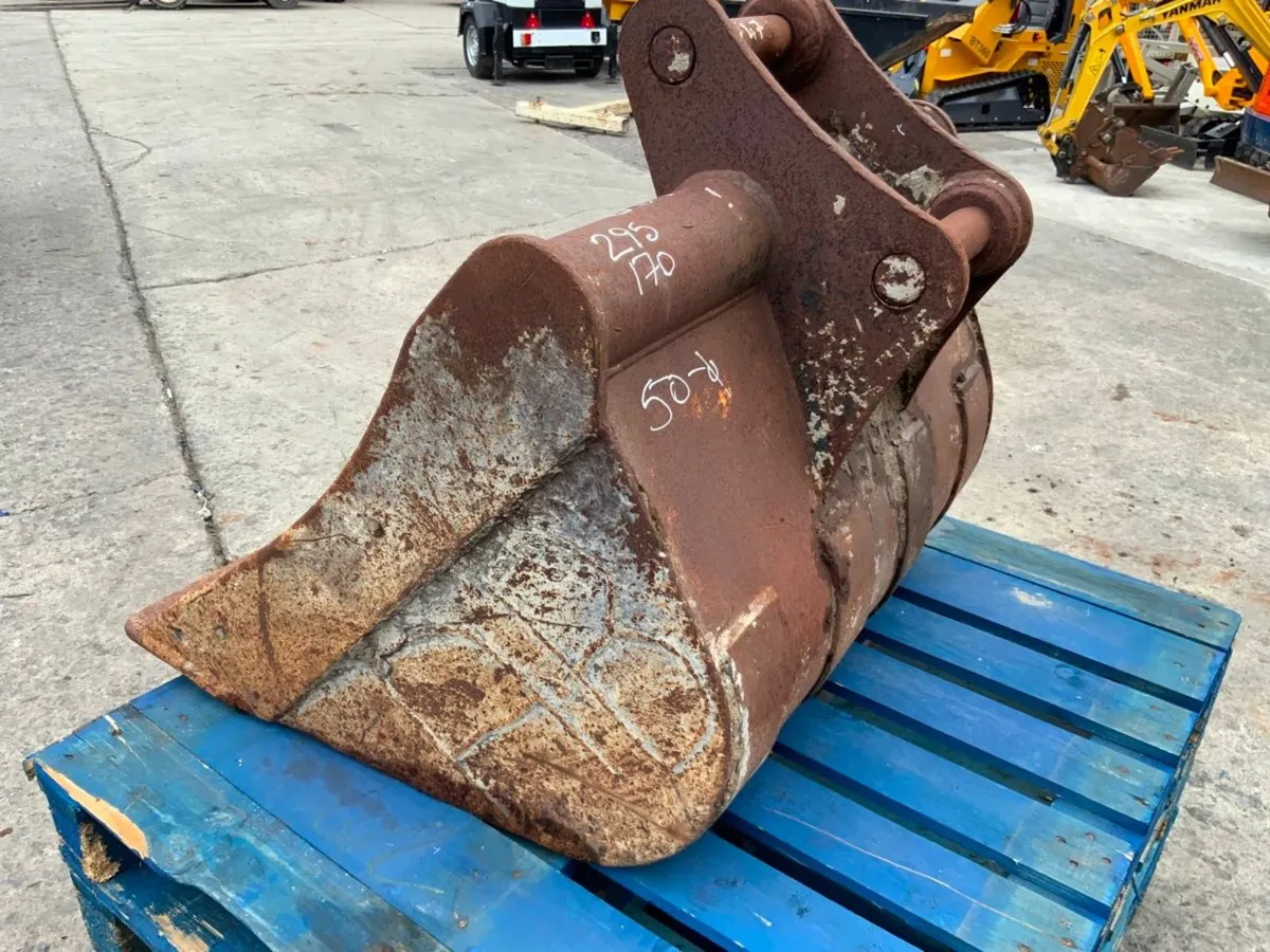 36" DIGGING BUCKET......50mm PINS.....190w. - Image 4