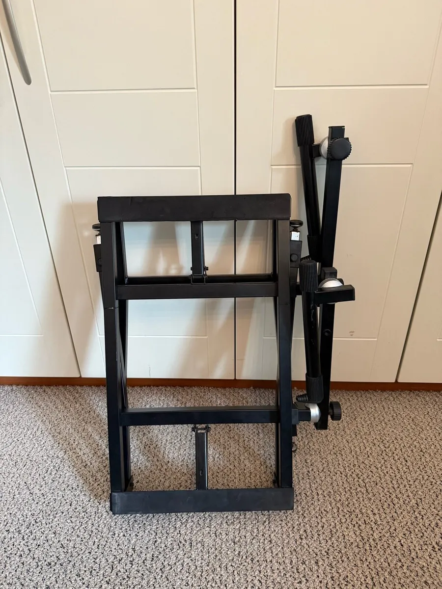 Deluxe 2 Tier Keyboard Stand - Image 4