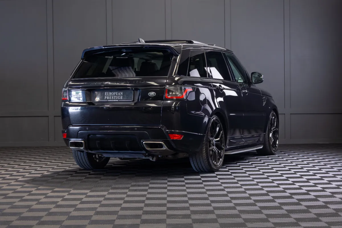 182 Range Rover Sport P400e HSE Dynamic - Image 3