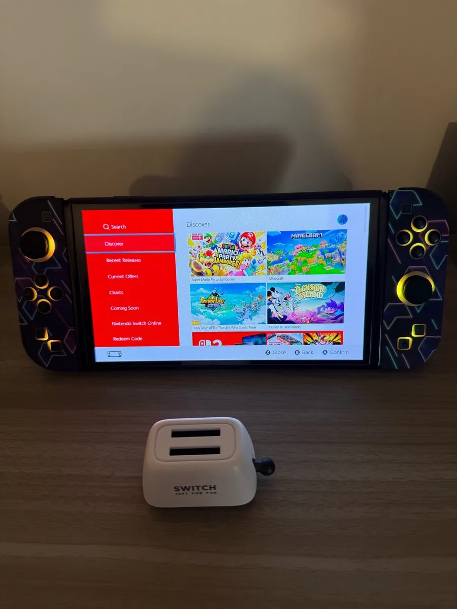 Nintendo Switch OLED Custom Japanese Edition - Image 3