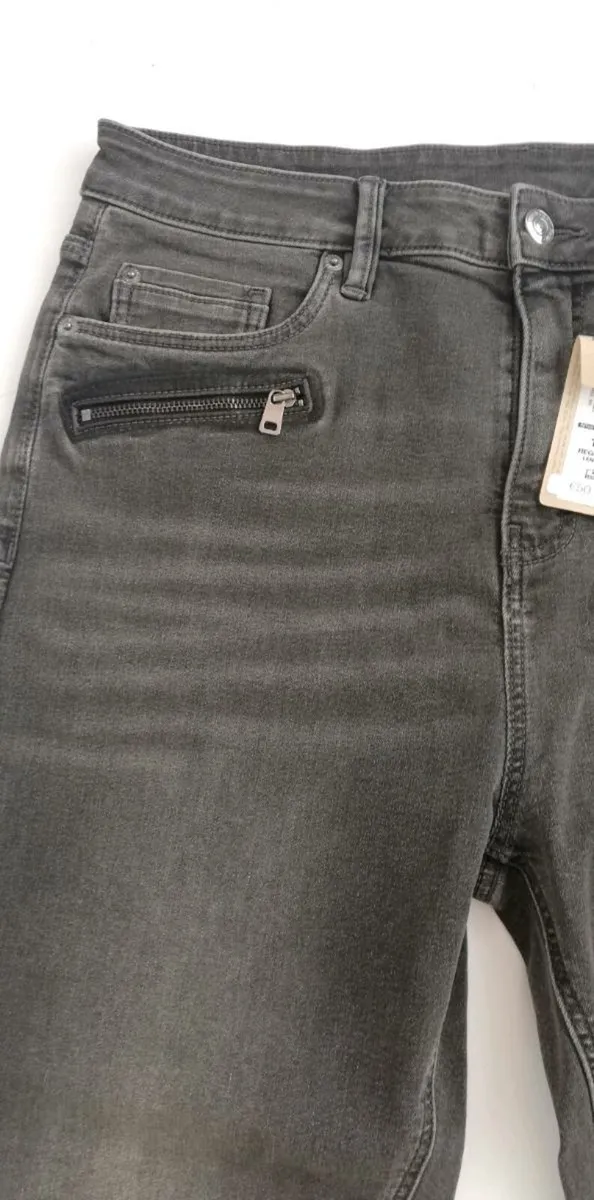 New M&S Ladies skinny stretch jeans size 14 Grey - Image 4