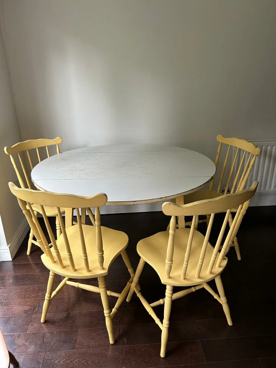 Kitchen Table & Chairs - Image 1
