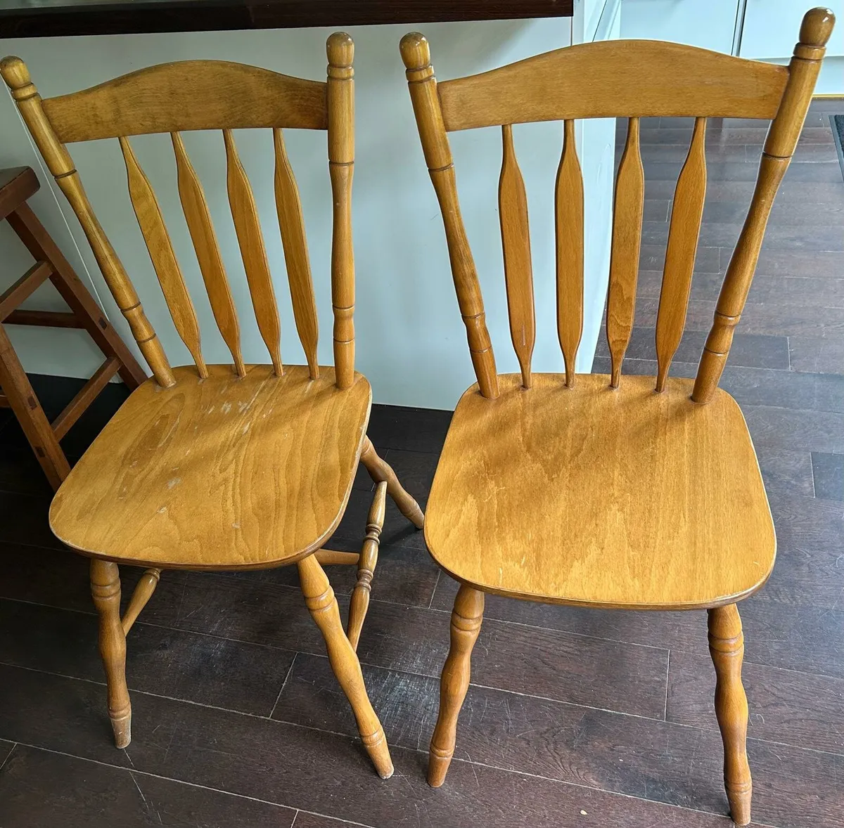 Kitchen Table & Chairs - Image 2