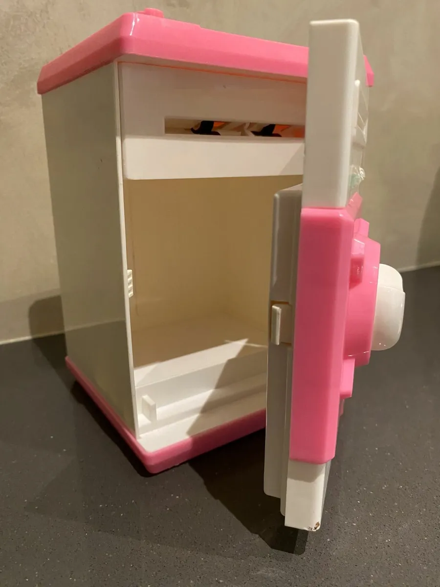Unicorn Electronic Safe Money Box - Image 3
