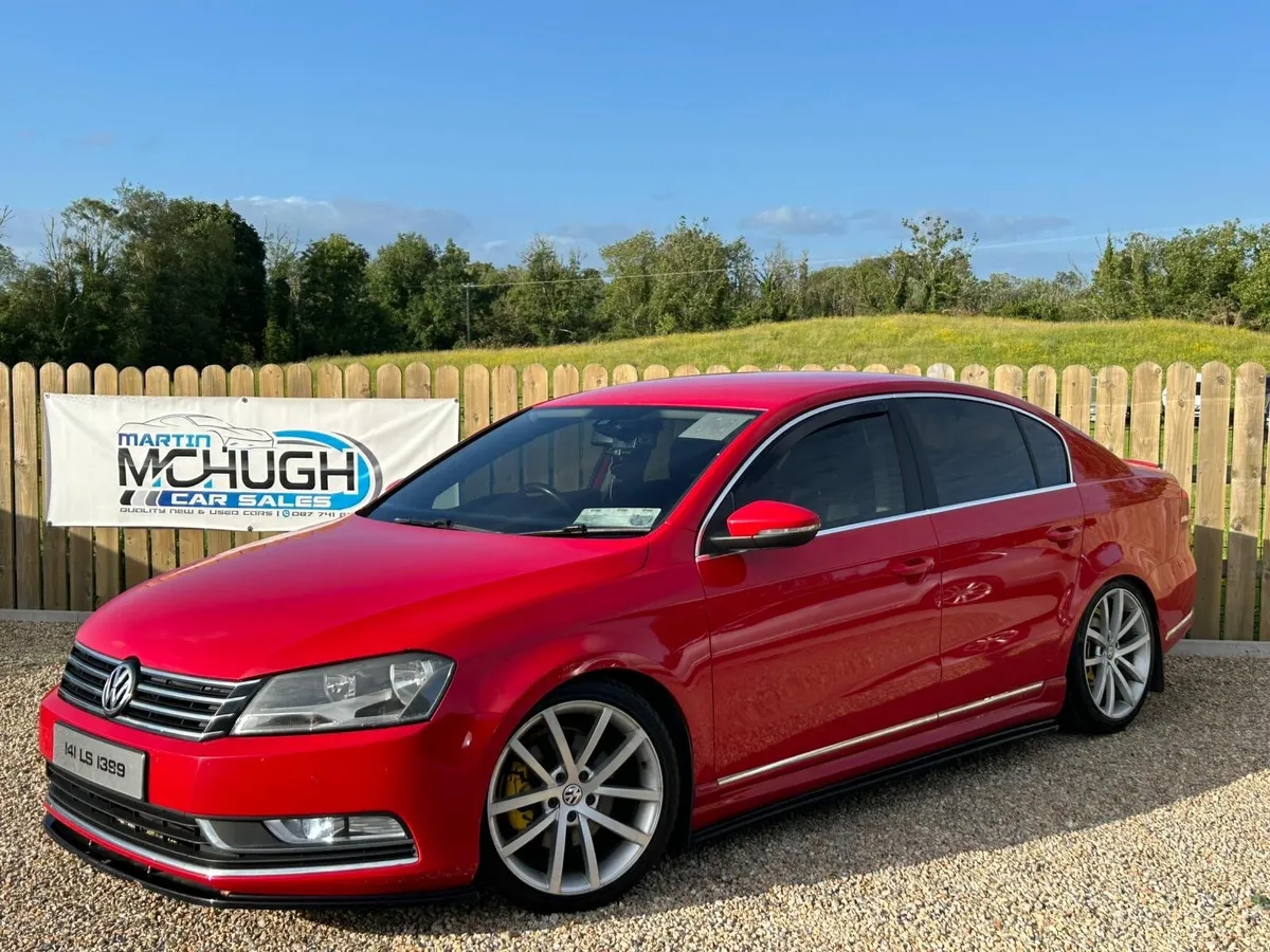 Volkswagen Passat - Image 1