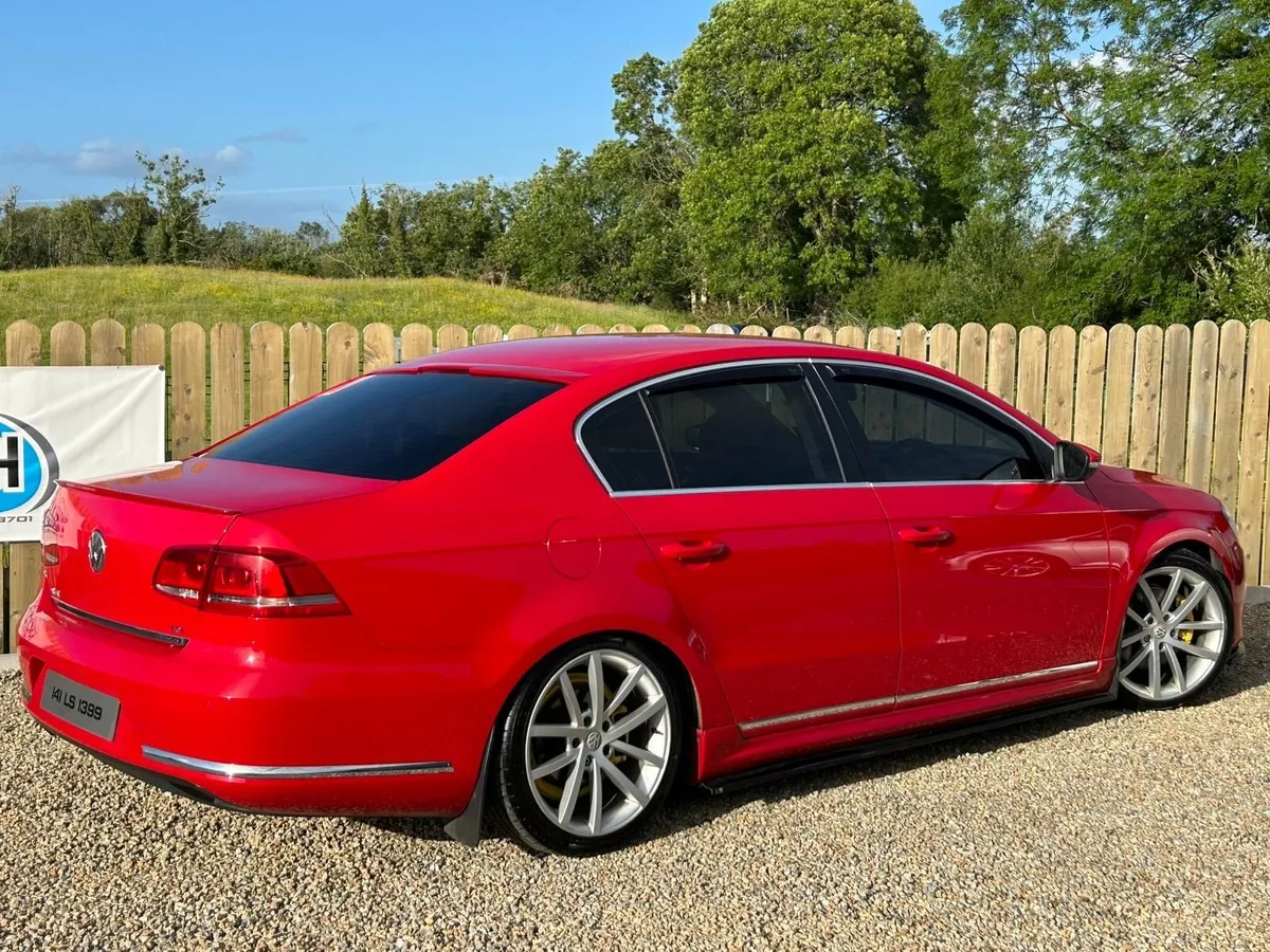 Volkswagen Passat - Image 3