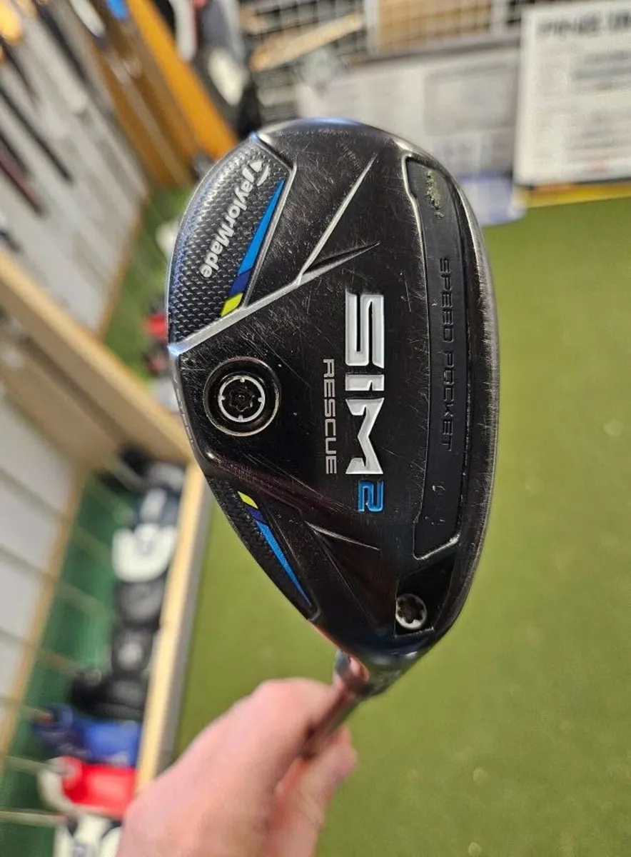 Taylormade Sim2 Plus 3 Hybrid - Image 1