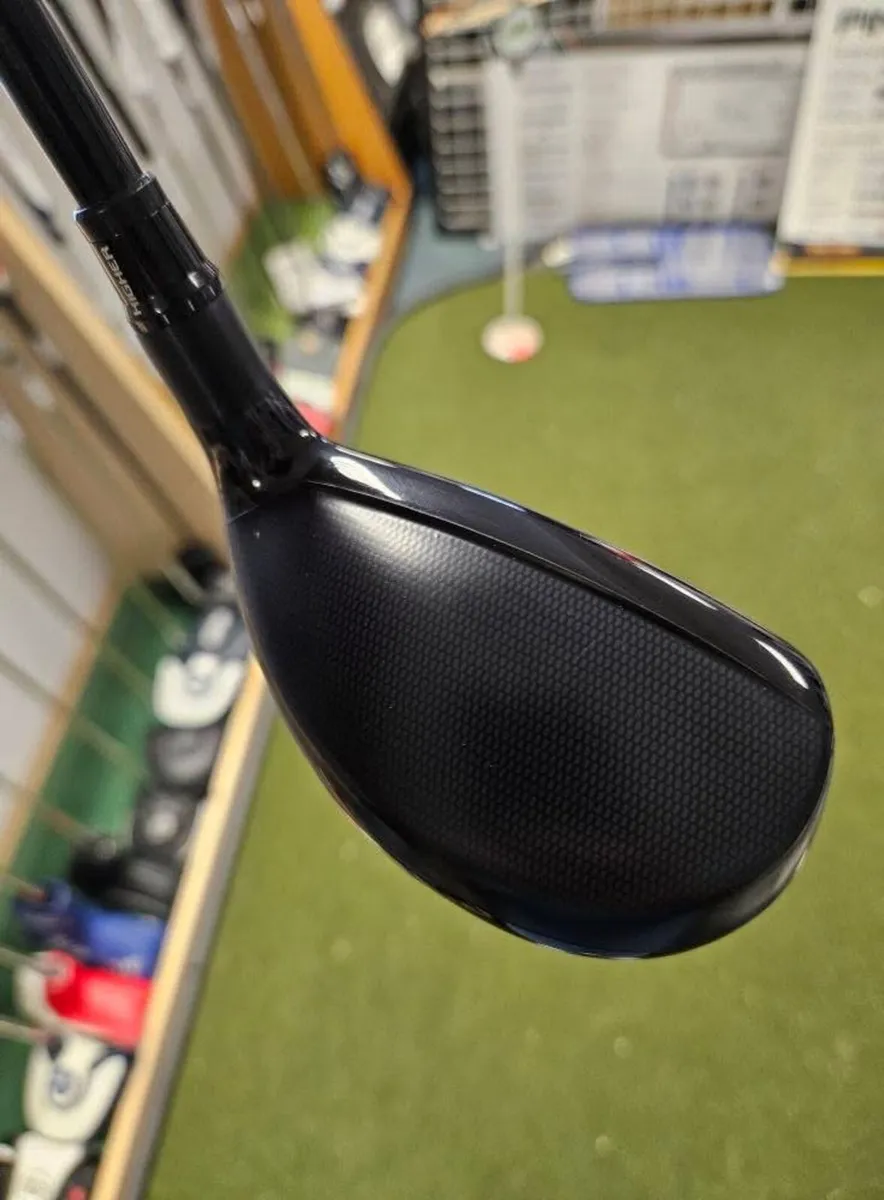 Taylormade Sim2 Plus 3 Hybrid - Image 3