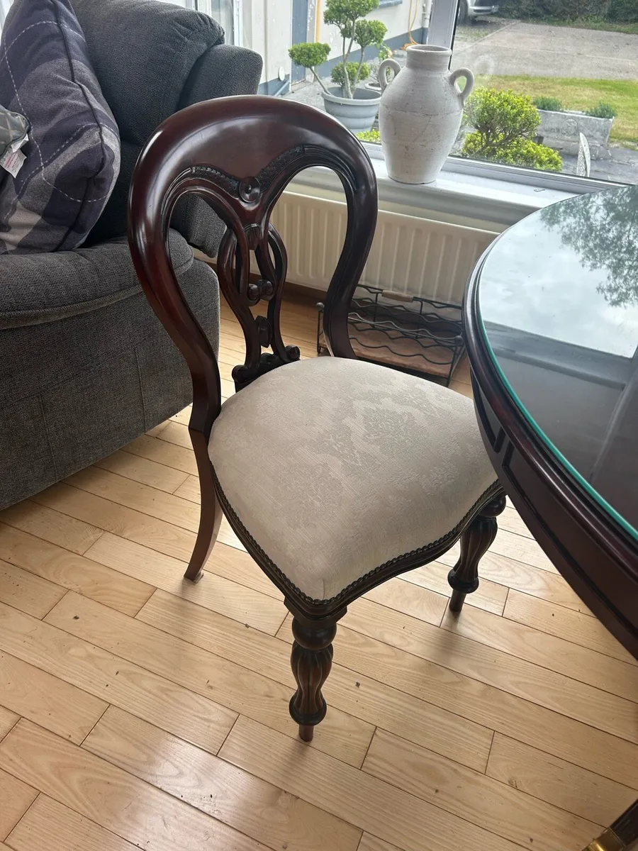 Antique mahogany four seater table and chairs - Image 2