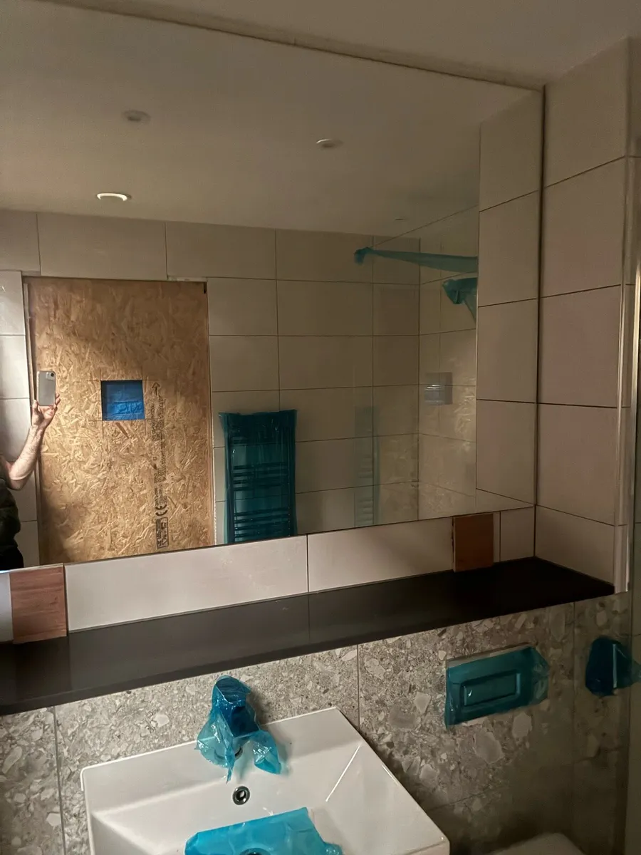 Bathroom pre-fab - Image 1