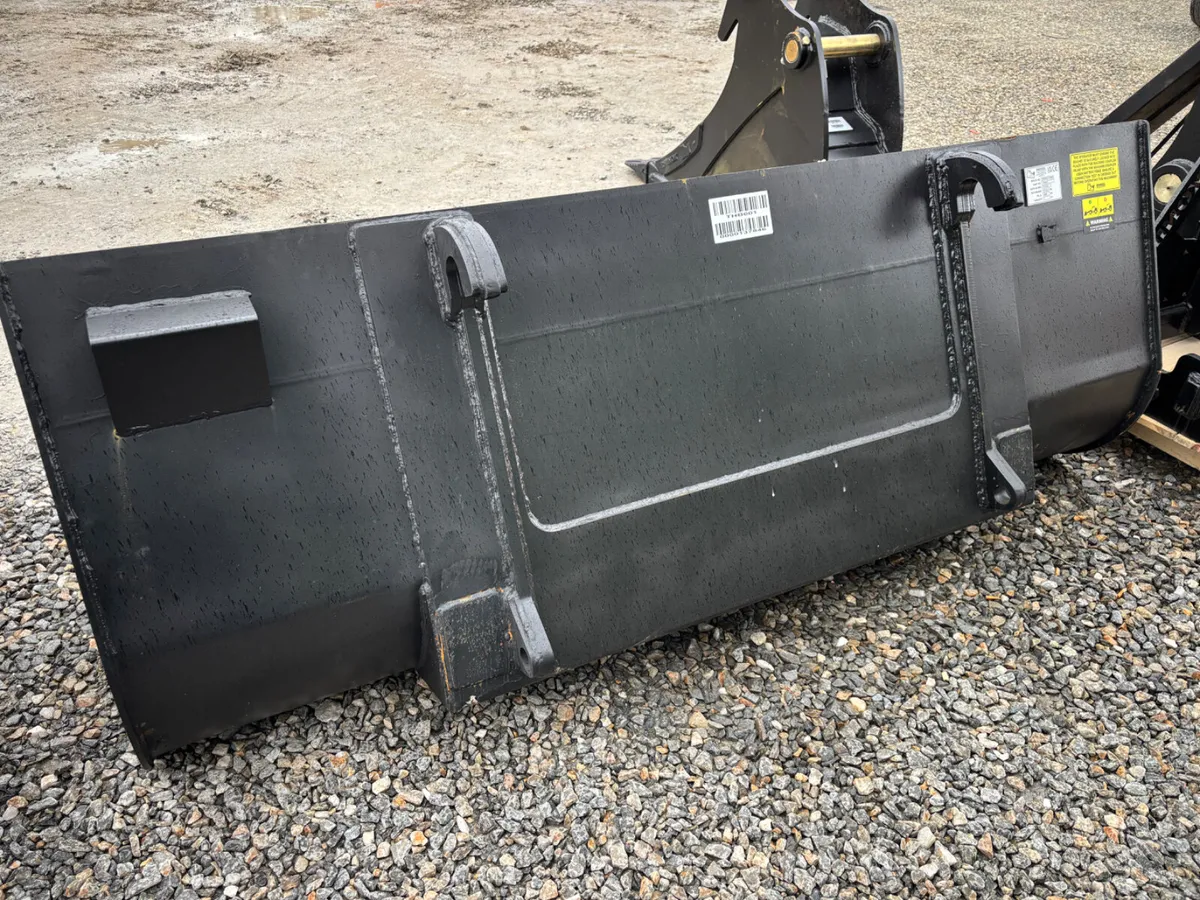 New/Unused JCB 90” Telehandlr - Image 3