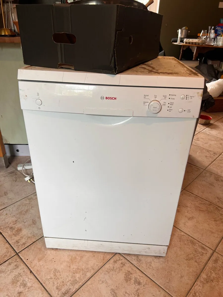 Dishwasher for sale - Image 1