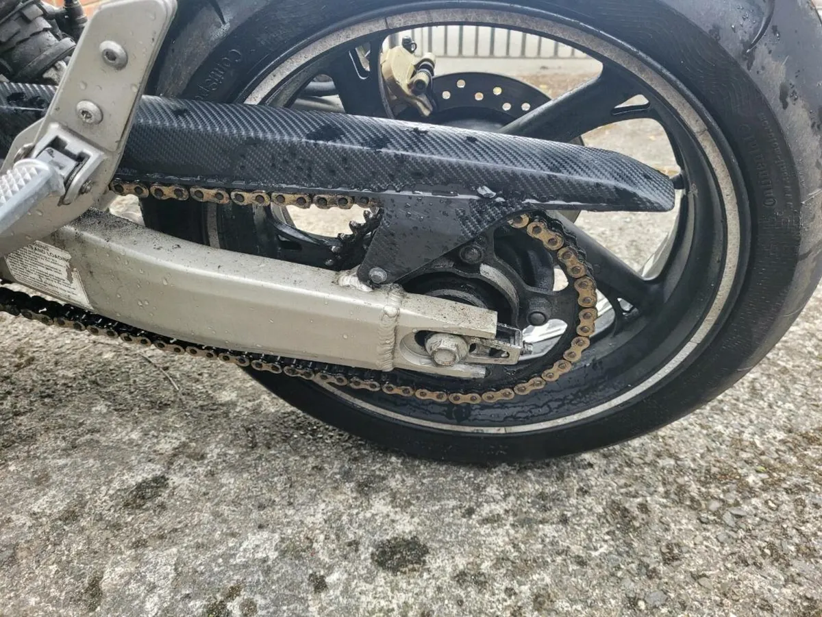 Honda Hornet 2008 - Image 2