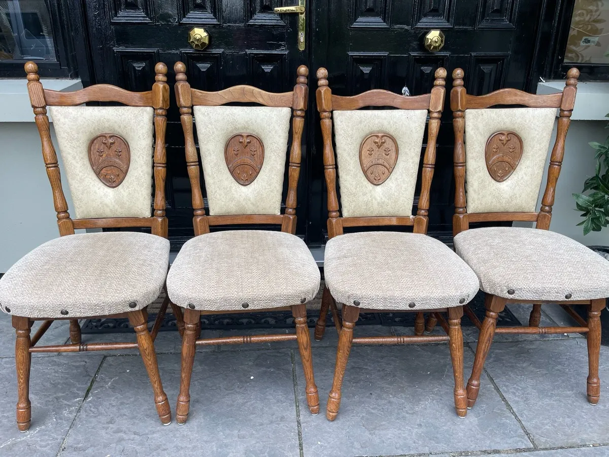 4 x Stunning Matching Kitchen Dining Chairs - Image 1