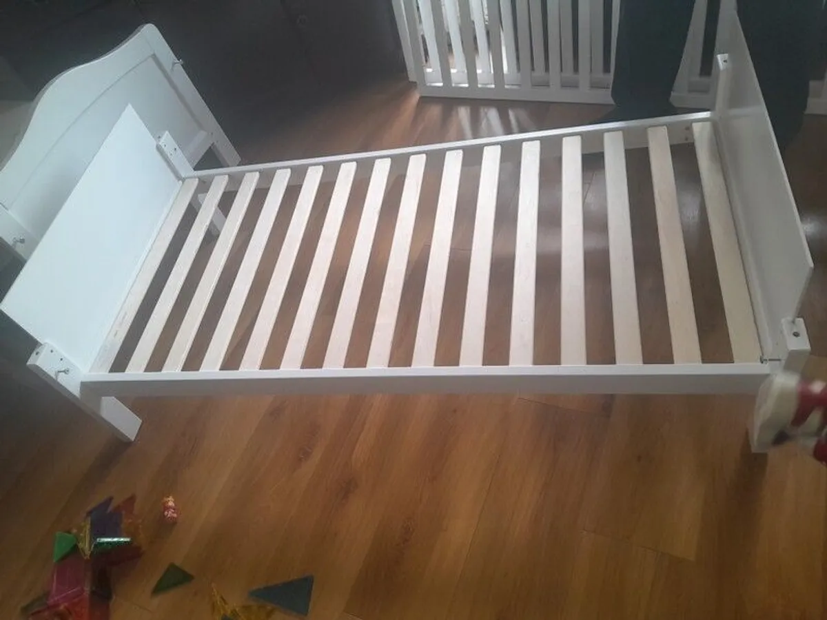 Cotbed - Image 3