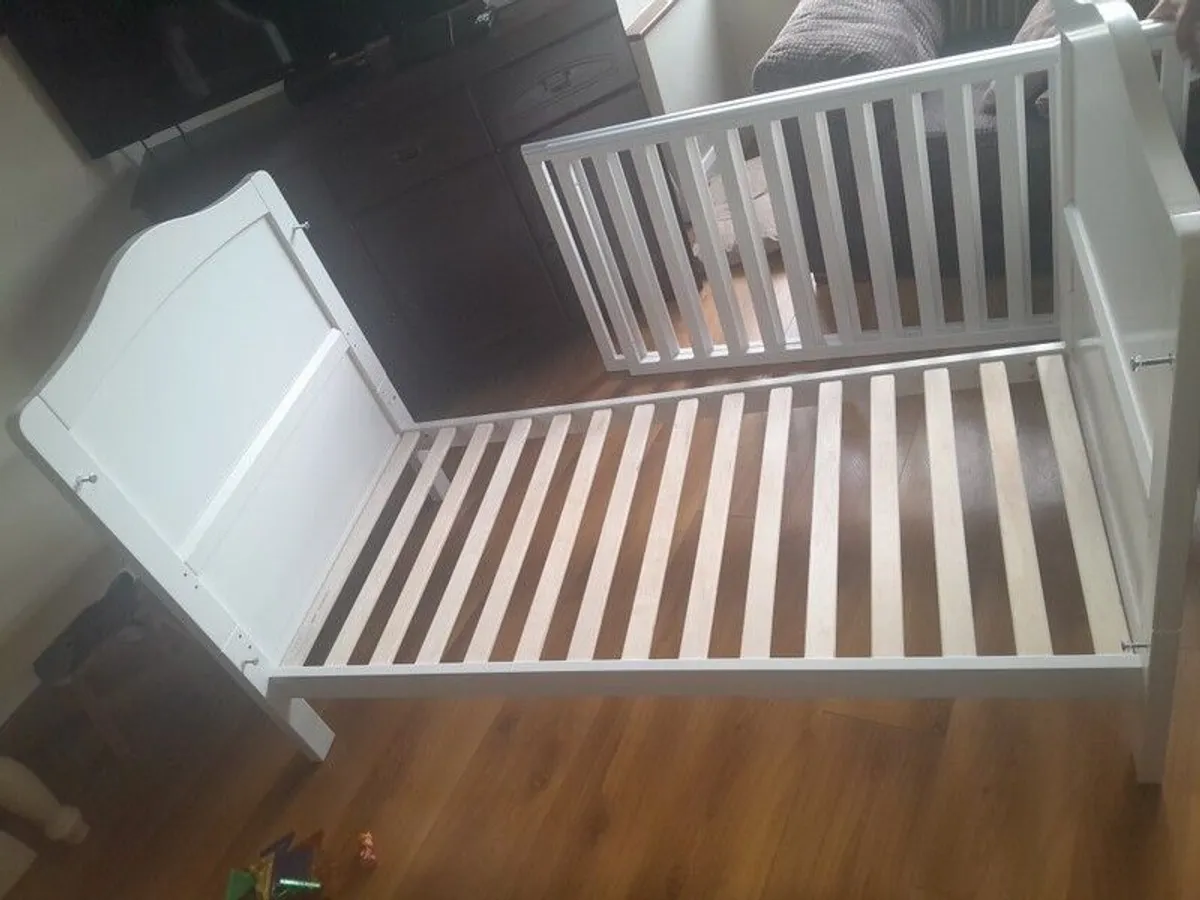 Cotbed - Image 4