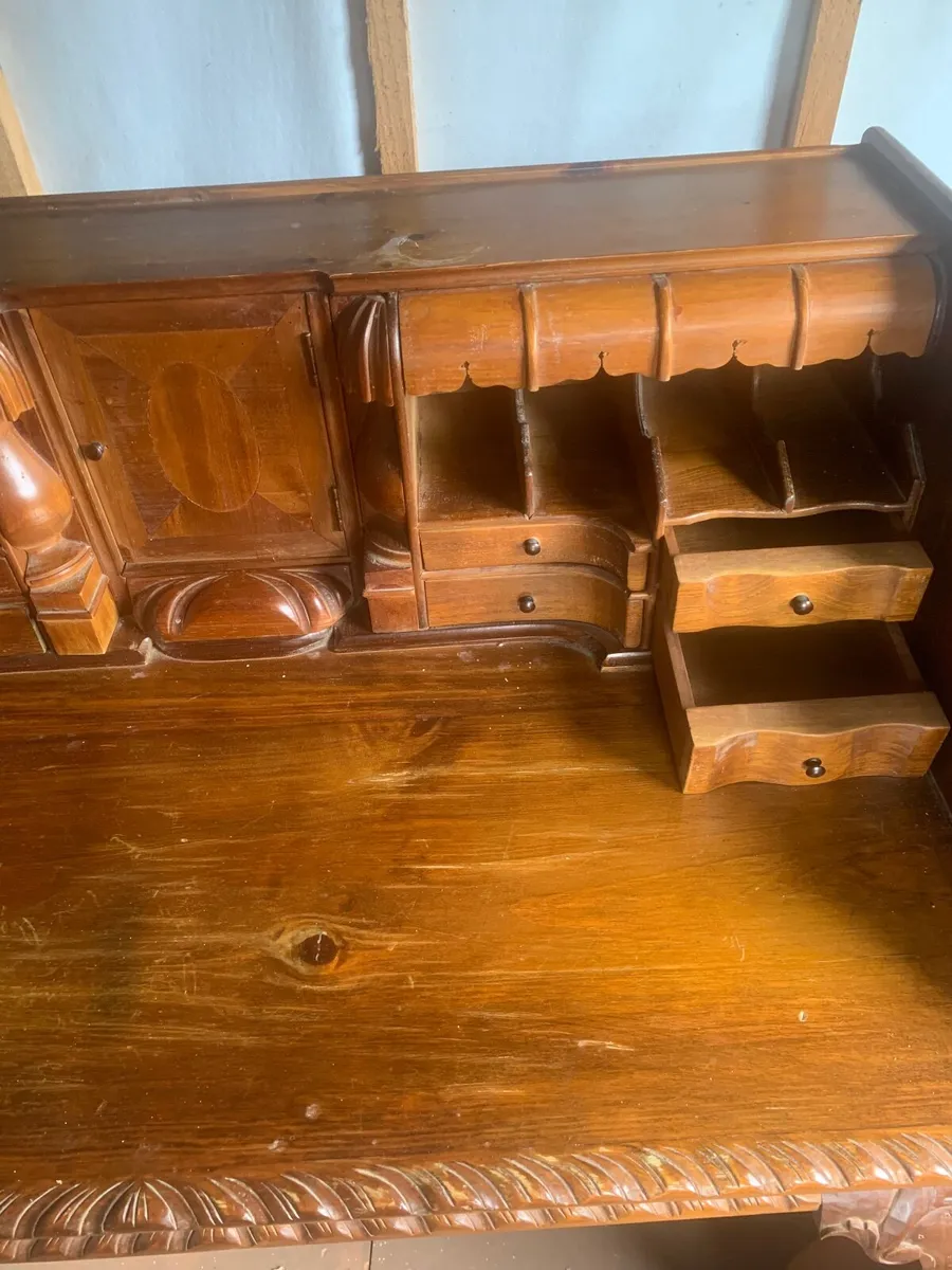 Antique reception desk - Image 2