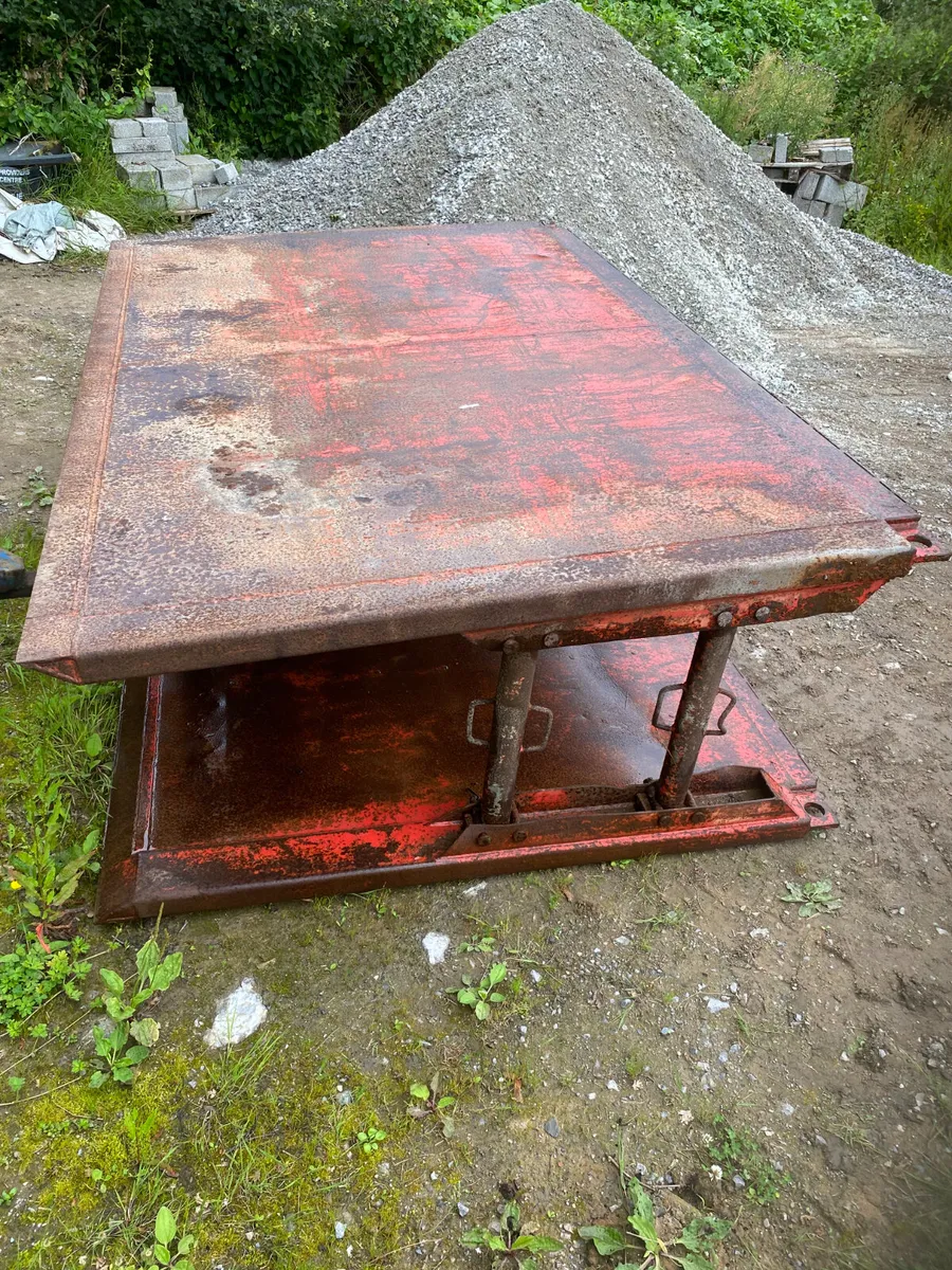 Trench box for sale - Image 2