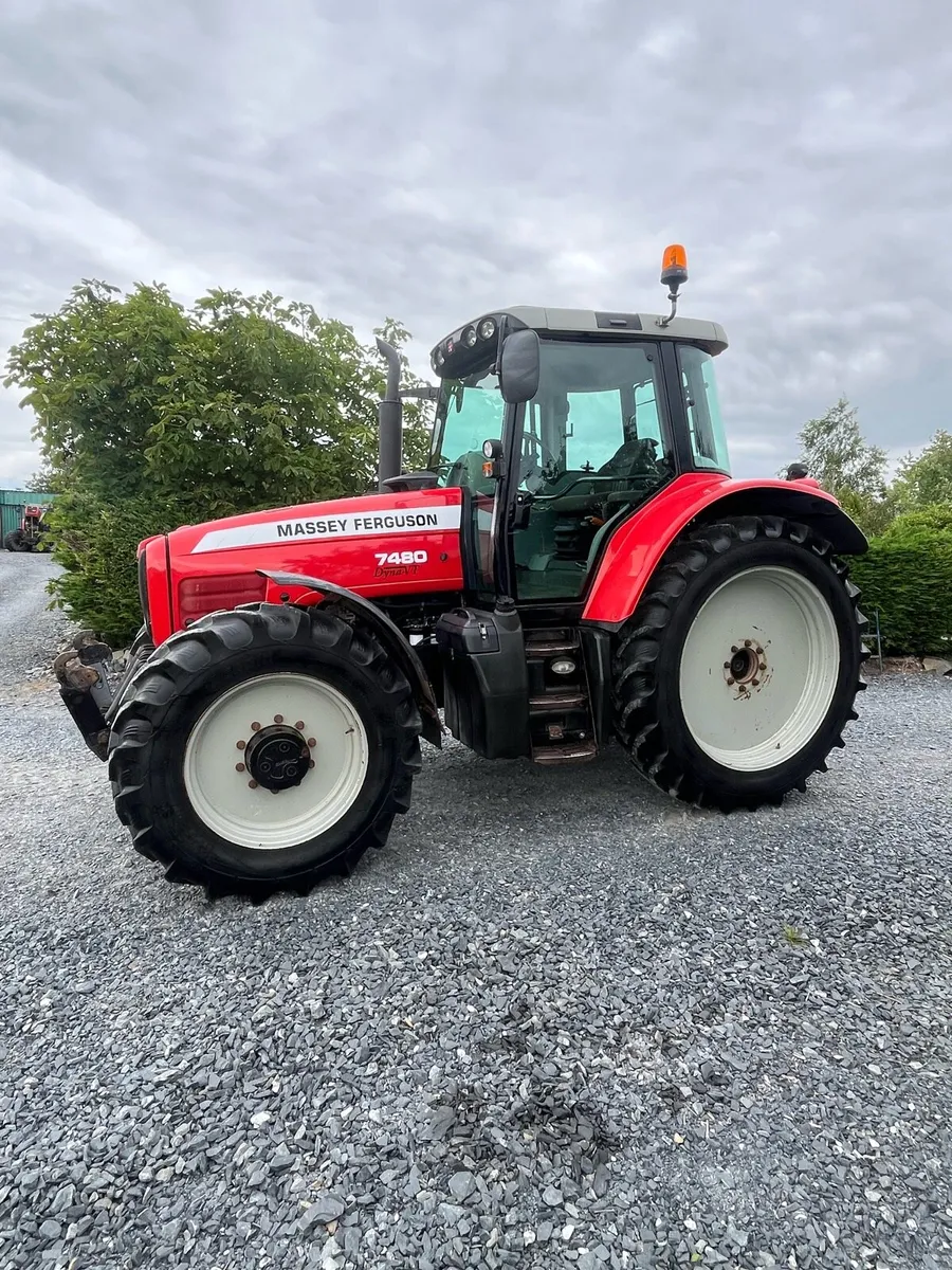 2006 MF 7480 - Image 3