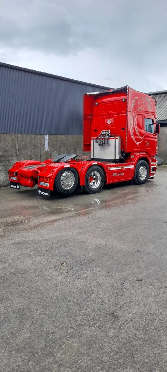 Truck - Image 3