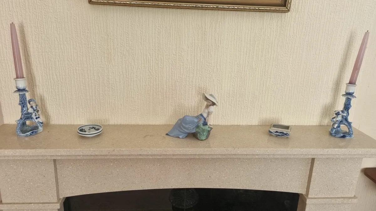 Lladro - Listening to Birds - Image 2