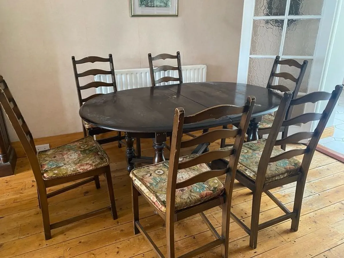 Ercol table and six chairs - Image 2
