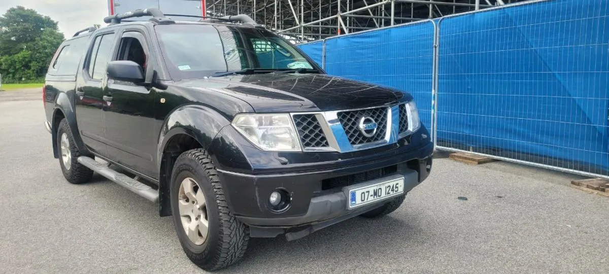 Nissan  navara - Image 1