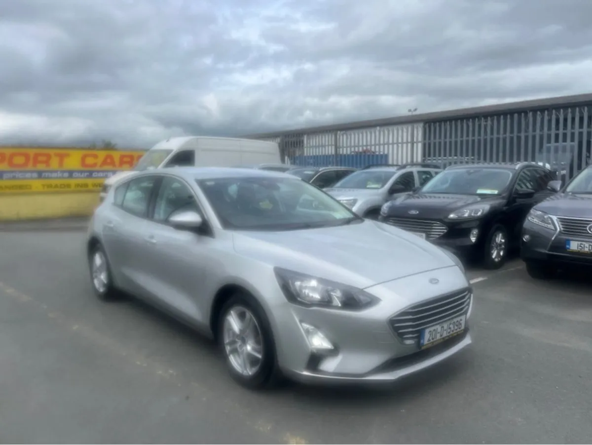 Ford Focus Zetec 1.5 Tdci 125PS 6speed 4DR - Image 2