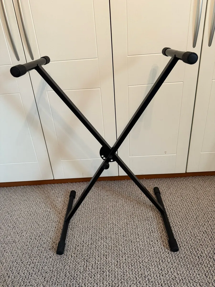 Millenium Piano Stand - Image 1