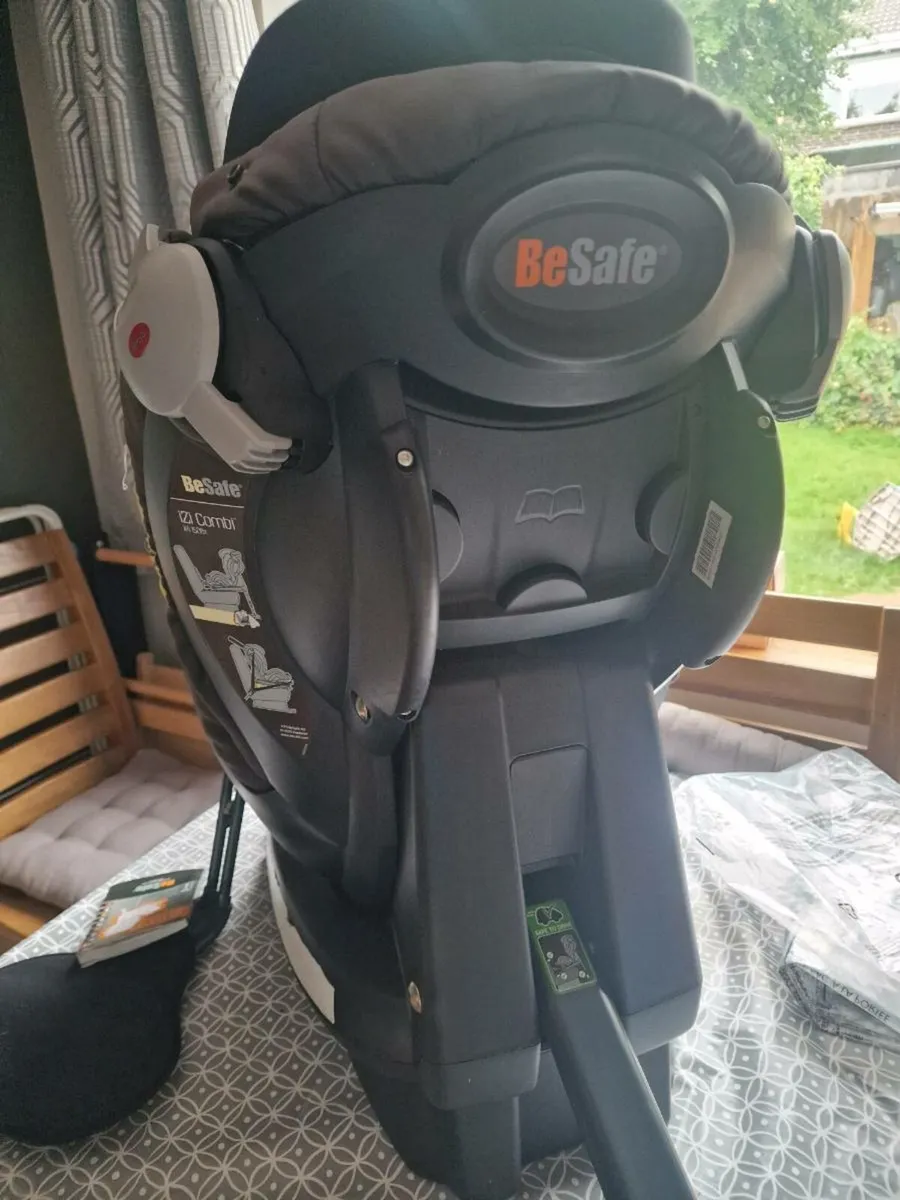 Be safe izi combi isofix car seat - Image 4