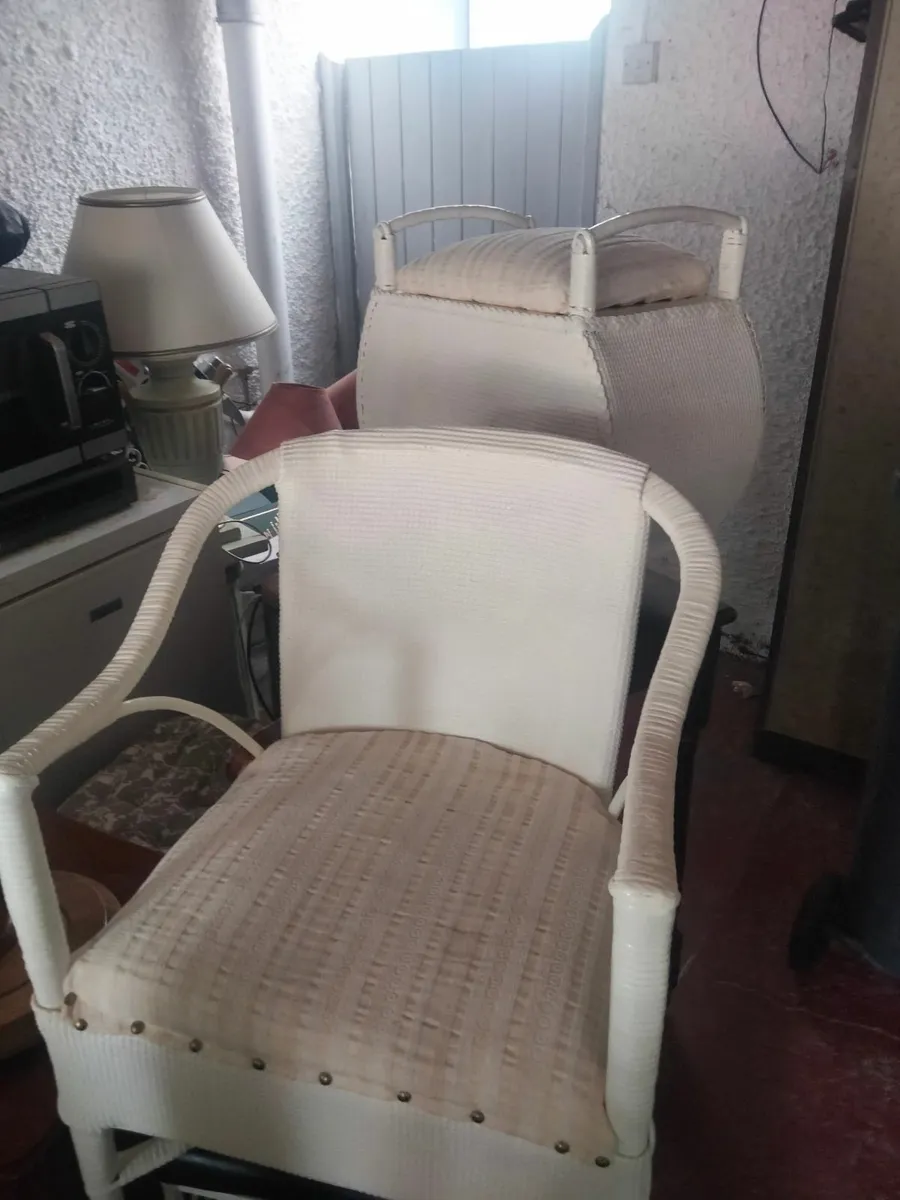 Bedroom furniture - Image 1