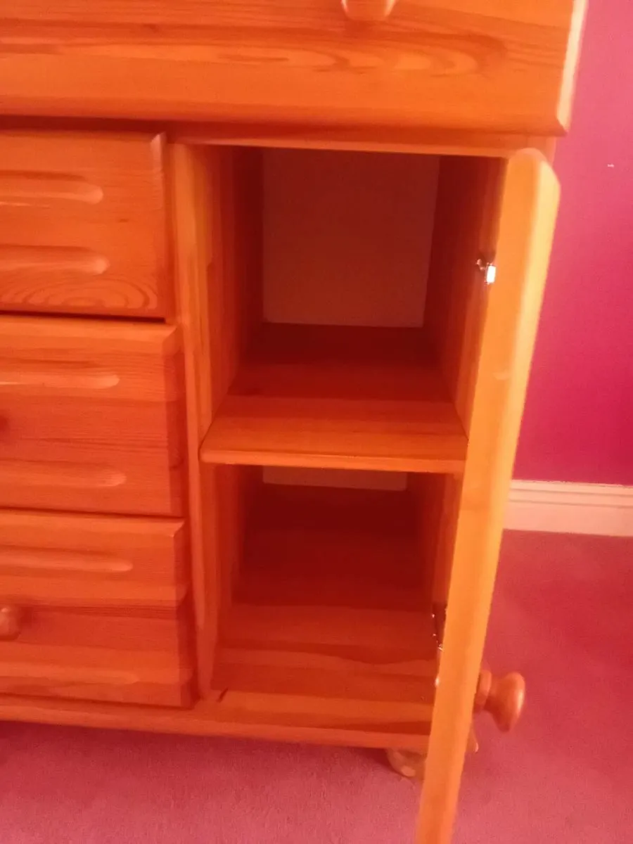Wooden baby changing table - Image 3